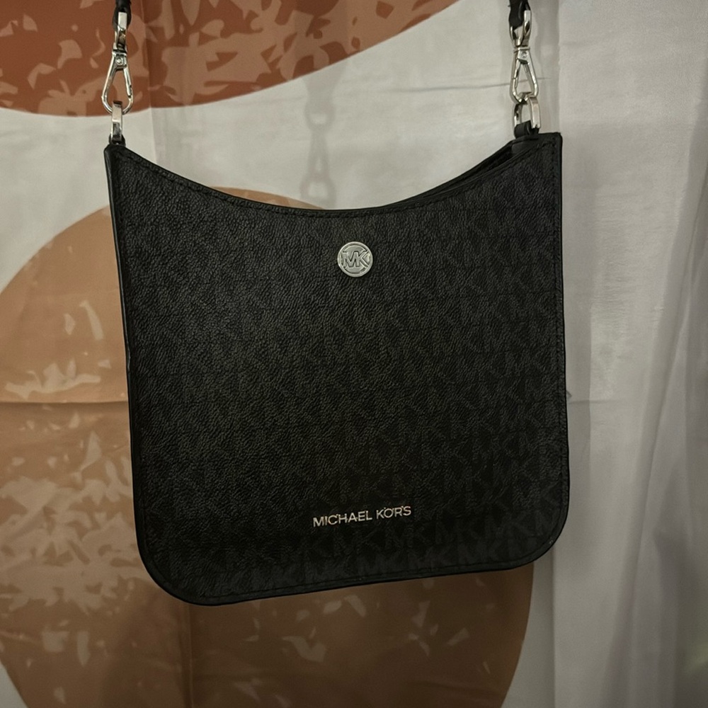 Black Mk small messenger bag
